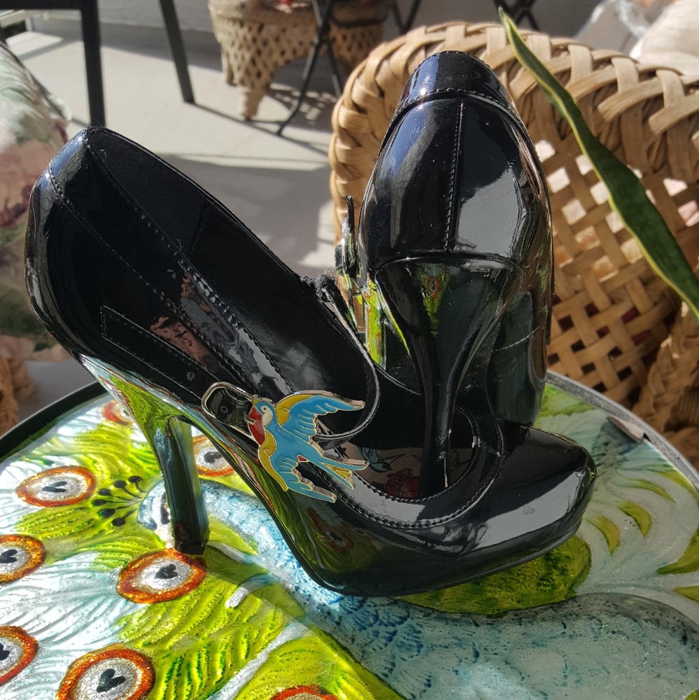 Sz7 Pin up Couture Shoes
